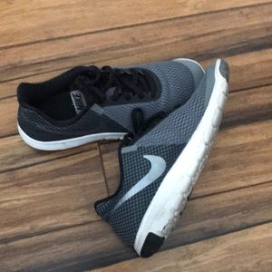 Nike Flex Experience RN 6